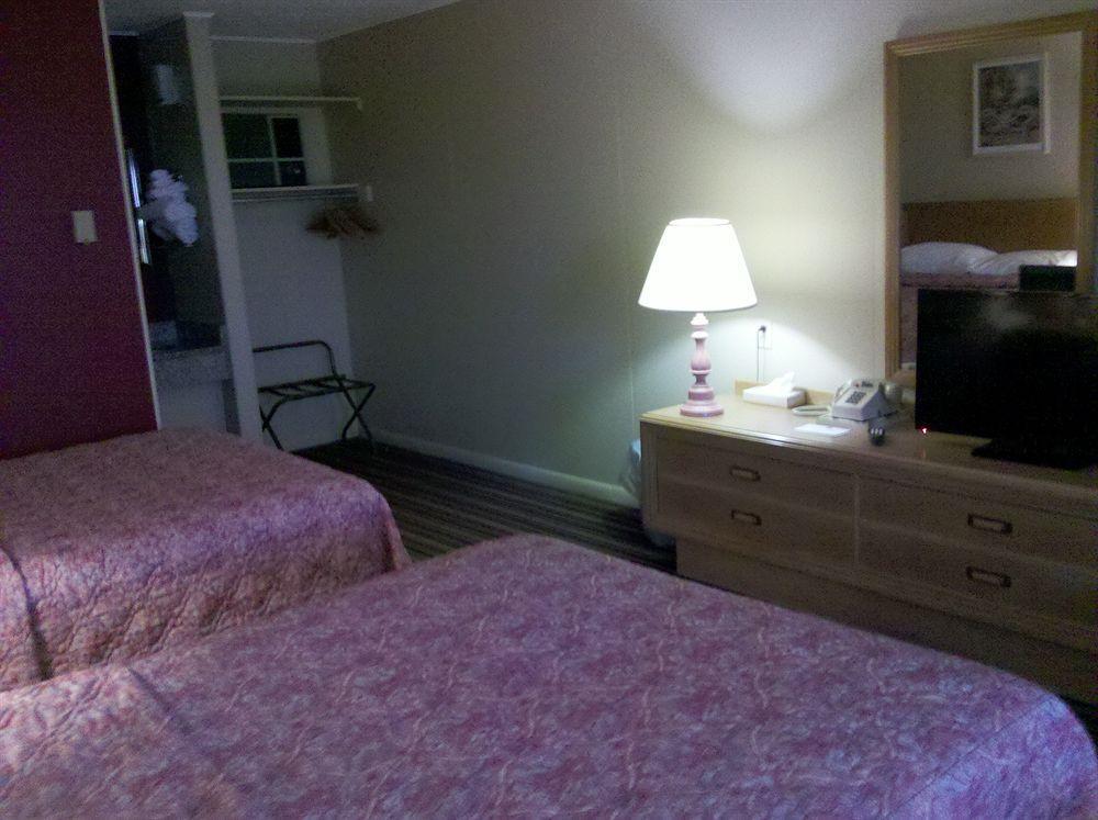 Harvest Drive Family Inn - Renovated Rooms Gordonville Eksteriør billede
